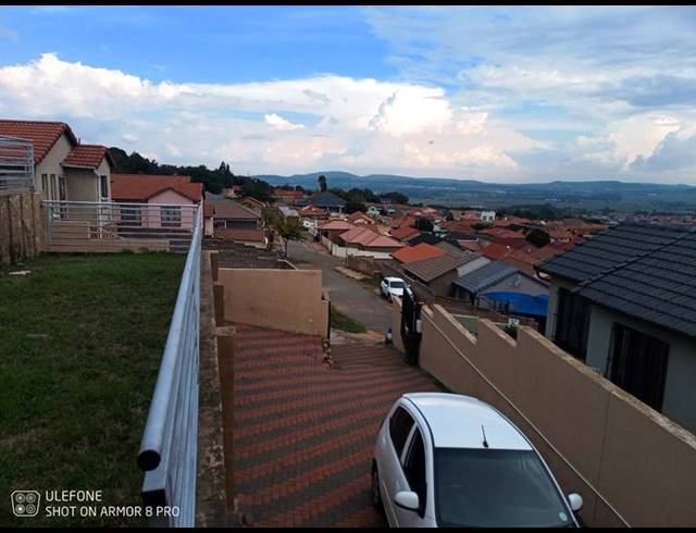 3 BEDROOM HOUSE FOR SALE IN NATURENA